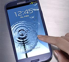 Galaxy S III лишил звания самого популярного смартфона в мире iPhone