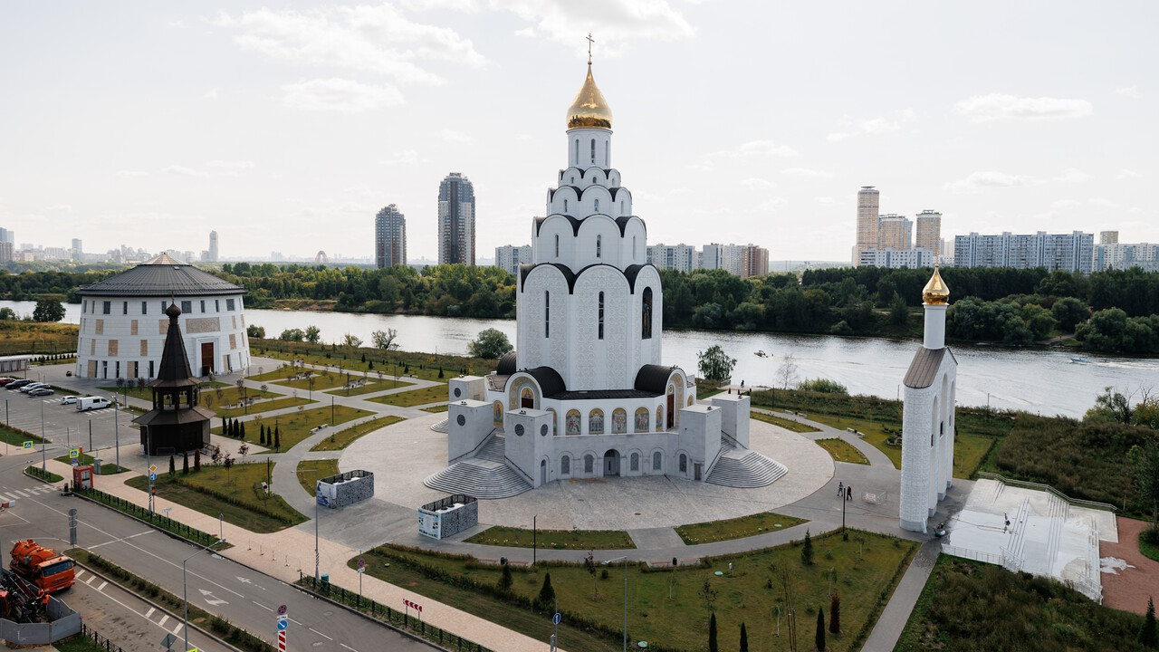 Духовно-культурный центр на полуострове Покровское-Стрешнево вошел в число самых интересных зданий Москвы последних лет